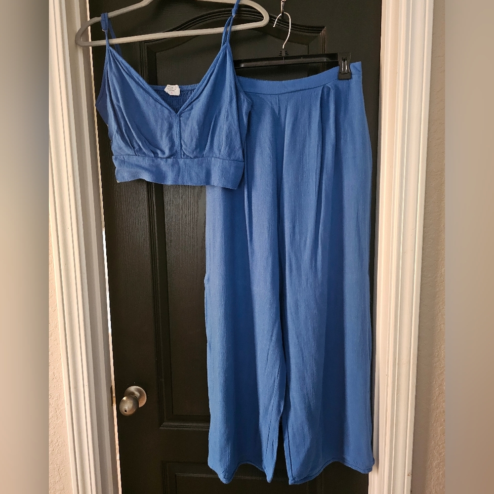 Sienna Sky Wide-leg Pant Set